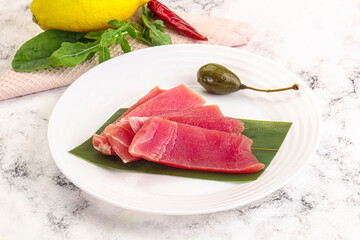 Fresh raw tuna sashimi slices