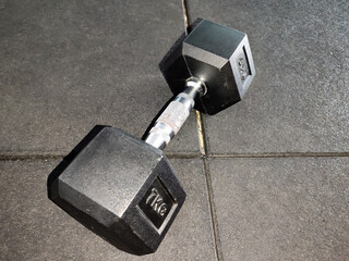 7 kg dumbbell on the floor