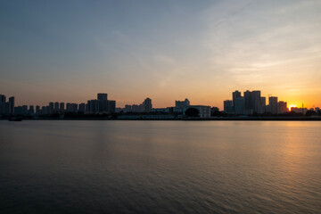 Fototapeta premium guangzhou city skylin at sunset