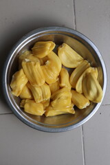 Jackfruit slices in a bowl
