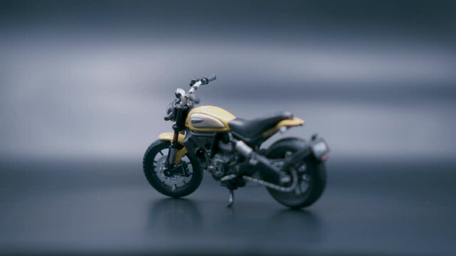 Ducati Scrambler 1:18 Diecast Model on Dark Background - Angle 7