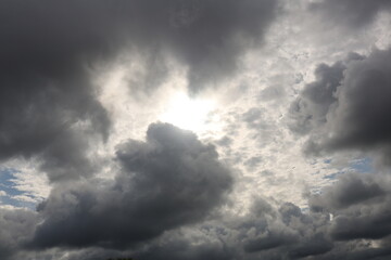 Obraz premium dramatic clouds in the sky