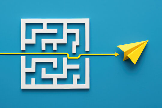 This concept illustrates strategic navigation and problem solving by demonstrating a clear pathway through complexity towards a goal