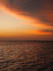 Sunset éblouissant au Gabon 