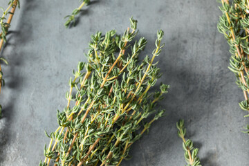 Raw Green Organic Fresh Thyme