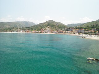 Spaggia Lampare Tusa - Sycylia - Włochy - piękna plaża z drona