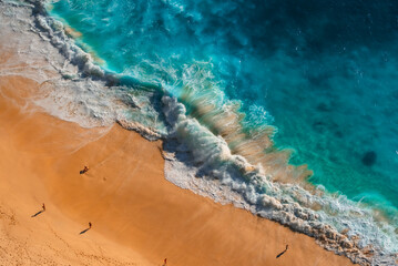 Waves in Kelingking Beach, Nusa Penida