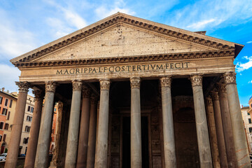 Naklejka premium Exterior of Pantheon in Rome, Italy