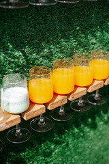 Cocktail Drinks Hanger - Milkshake and Orange Juice