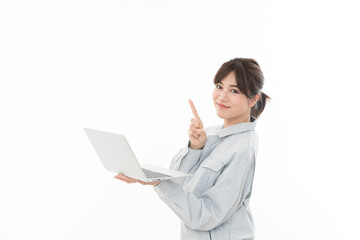 作業着の女性　指差し
