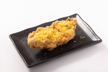 ［シンガポール風］クリスプチキン（ココナッツ　ふりかけ）