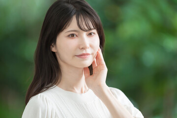 女性