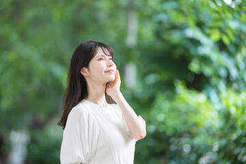 女性