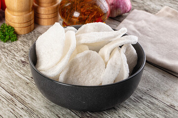 VIetnamese traditional crunchy crab chips