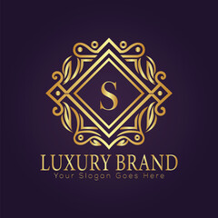 Letter  luxury gold logo concept