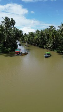 boat on the river of honnavar