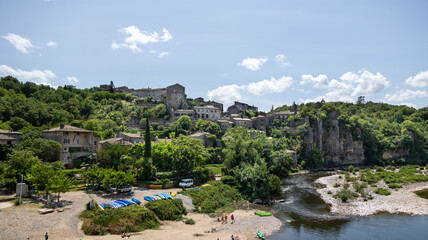 Village de BALAZUC