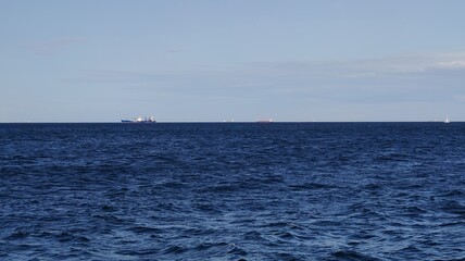 the ship in the sea © MARIA