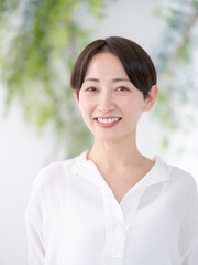 女性