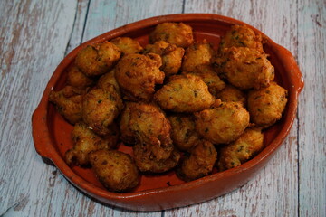 Porção de Bolinho de Arroz - Petiscos