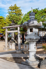 Obraz premium Japanese Shrine and torii gate in Matsumoto, Japan