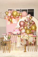 Festa de 15 anos cor de rosa