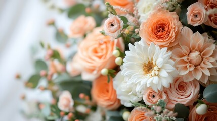 Fototapeta premium This image showcases an exquisite arrangement of soft pastel flowers, featuring roses, daisies, and delicate fillers that create a serene and romantic atmosphere.