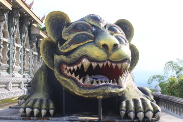 Exploring the temples in Chiangrai, Thailand