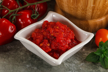 Fresh tomato puree pasta sauce