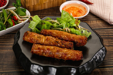 Fried Vietnamese spring roll with special sauce