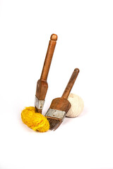 traditional carpet making tools