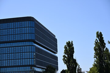 szkło okna fasada nowoczesny biznesowy budynek © Miroslaw