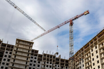 New building on the outskirts of St. Petersburg. Construction site in Murino.