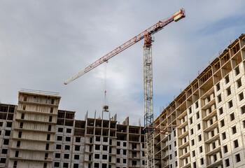 New building on the outskirts of St. Petersburg. Construction site in Murino.