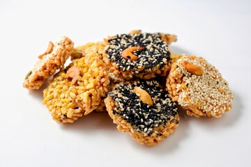 Thai Crispy Rice Cracker,Rice Cracker with cereals, Thai called Khao Tan	