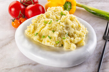Mashed potato with green onion