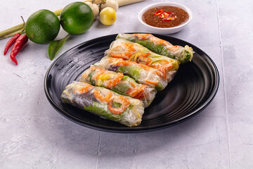 Vietnamese spring roll with prawn