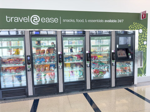 Airport Travel Ease Vending Machines with Snacks and Essentials

