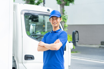 ドライバーの若い男性