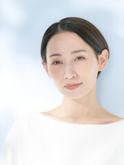 女性