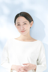 女性
