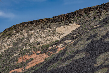  Santa Clara lava flow / basalt (Qbs) with Navajo Sandstone (Lower Jurassic), Snow Canyon State...