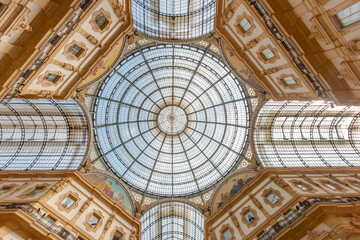 Dome shopping centre Milano - Galleria Vittorio Emanuele II