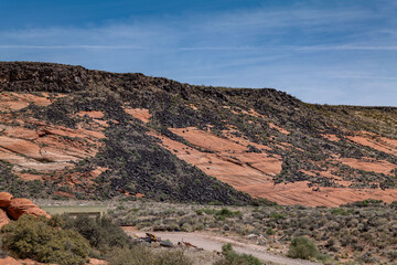 Santa Clara lava flow / basalt (Qbs) with Navajo Sandstone (Lower Jurassic), Snow Canyon State...