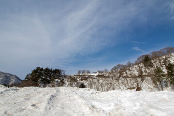 雪山のある風景