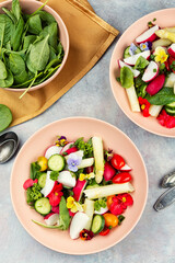 Mixed salad with asparagus.