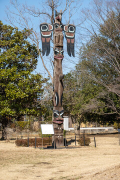 岩槻城址公園のトーテムポール