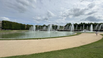 Fountain with Multiple Jets in a Park Setting