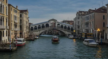 Crédence de cuisine Pont des Soupirs Ponte dei sospiri, Bridge of sighs, Venice, Ponte dei Sospiri, Venice, Italy at Dusk  © STDG