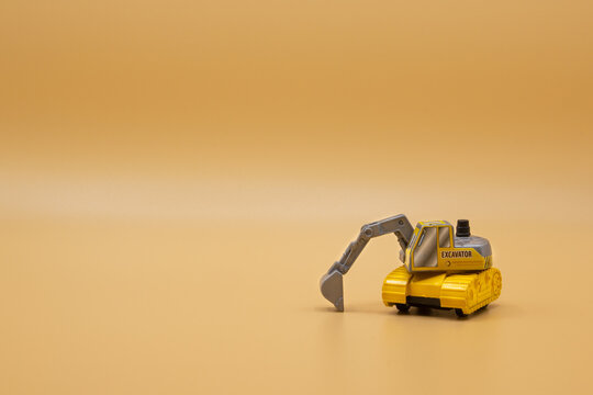 Juguetes trabajadores - Pala excavadora con cadenas